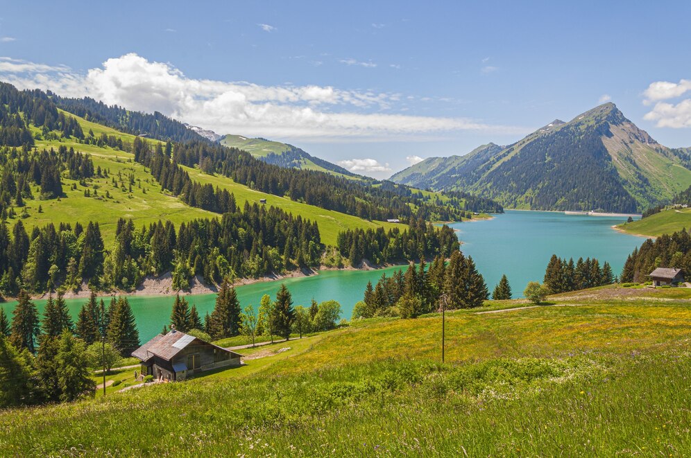 7 Must-Visit Magical Places in Switzerland