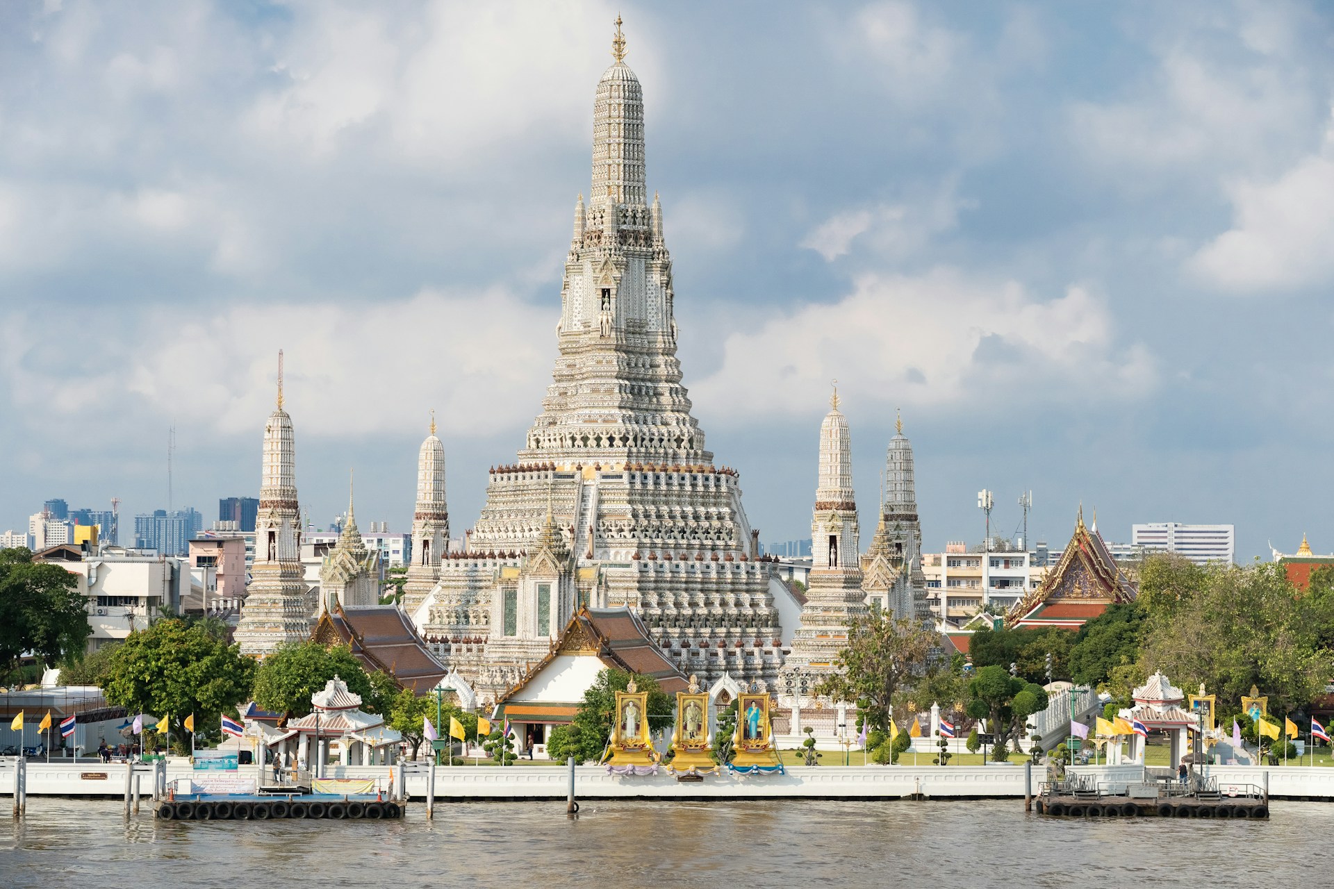 Wat Arun: The Temple of Dawn