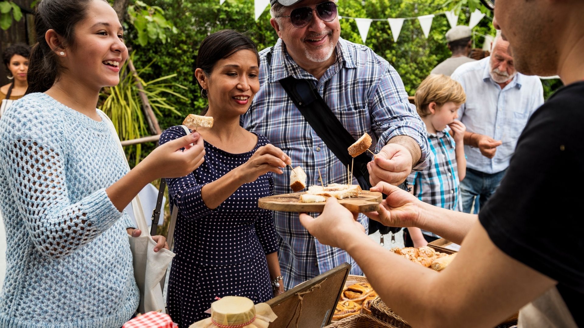 People at healthy local food festive
