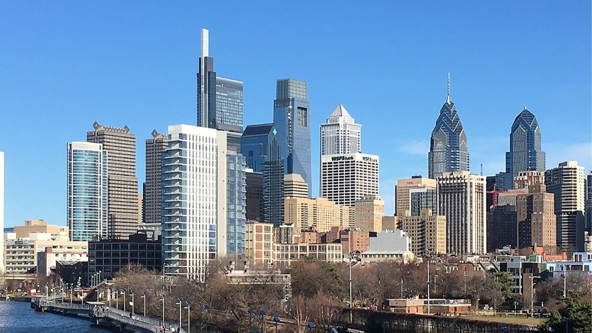 Philadelphia city skyline with river view.