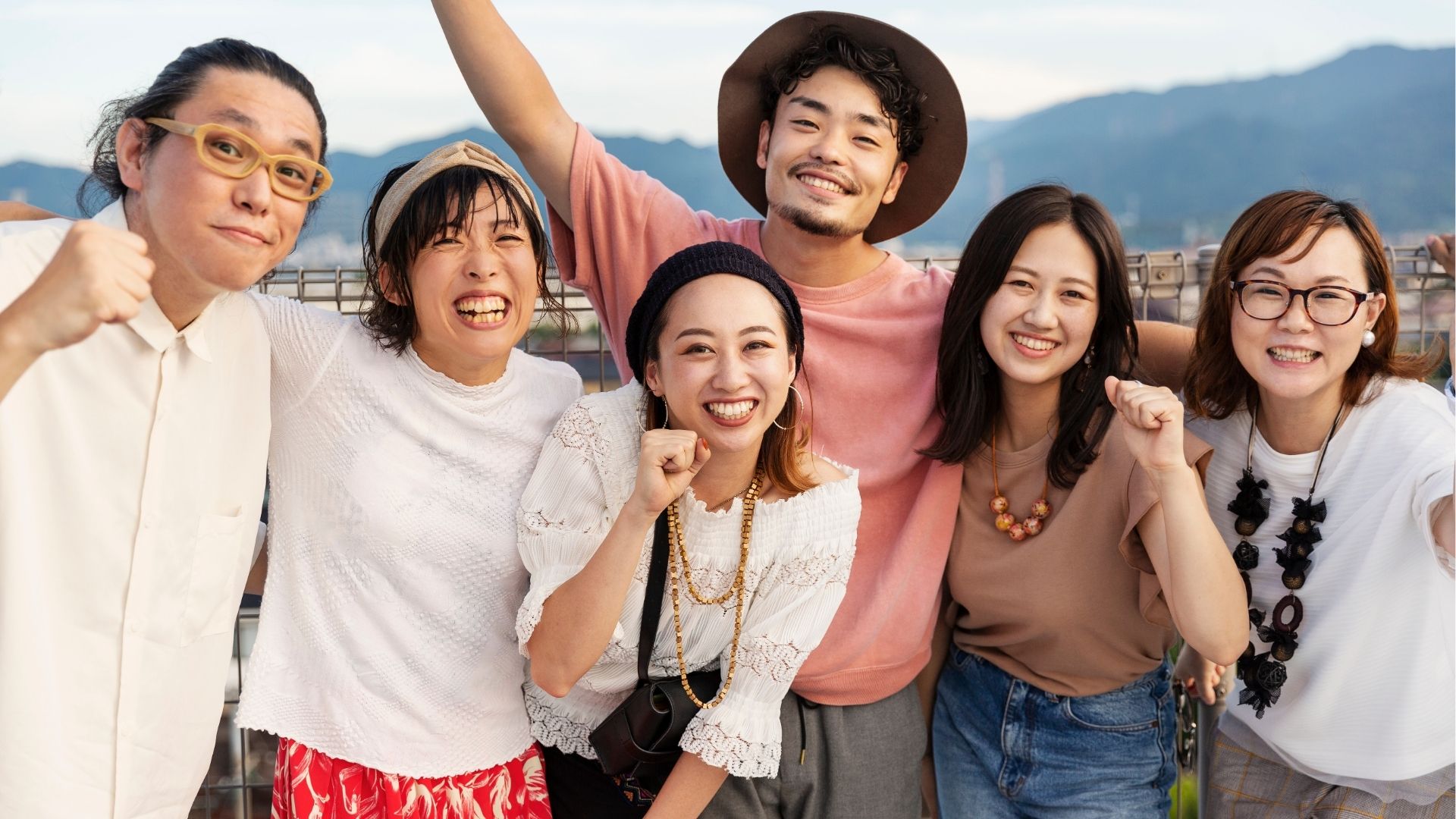 Stay Connected Affordably while traveling to Japan