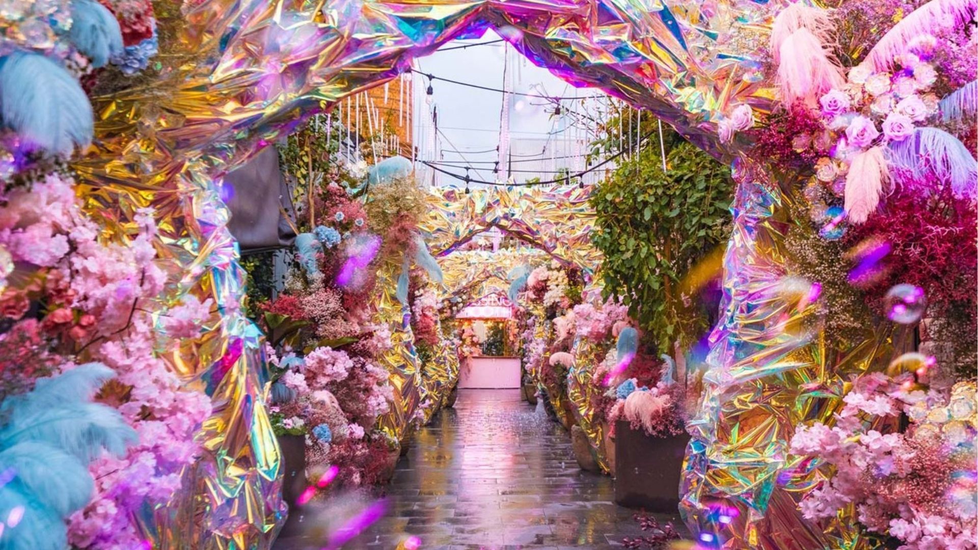 Aesthetic café experience during international travel and café hopping journey