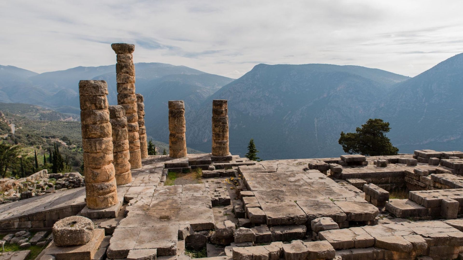 Delphi ruins and mountains Greece